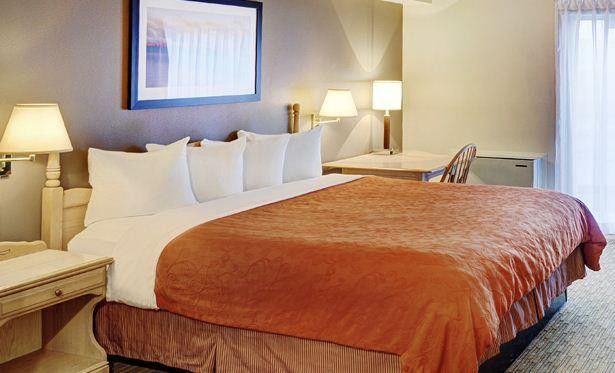 Thompson'S Best Value Inn & Suites Esterno foto