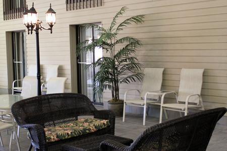 Thompson'S Best Value Inn & Suites Esterno foto