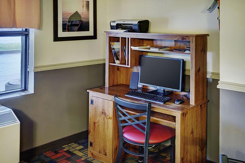 Thompson'S Best Value Inn & Suites Esterno foto